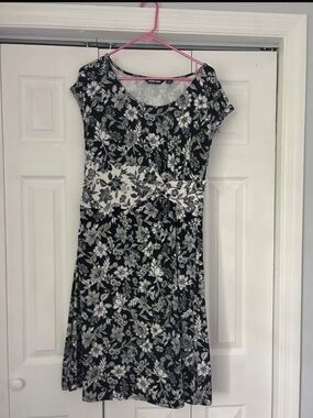 Lands' End Black and White Floral Fit-and-Flare Dress